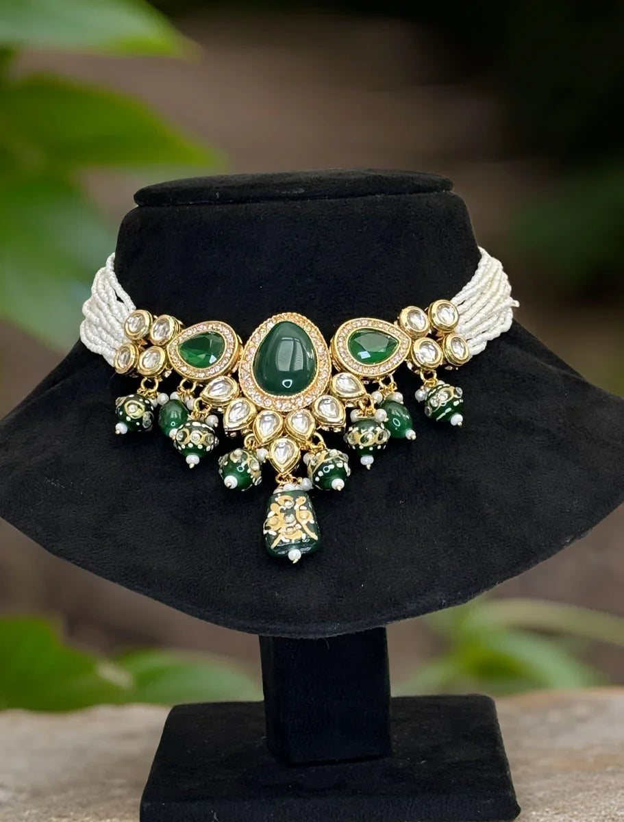 GREEN KUNDAN CHOKAR