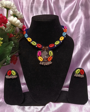BLUE HASLI NECKLACE